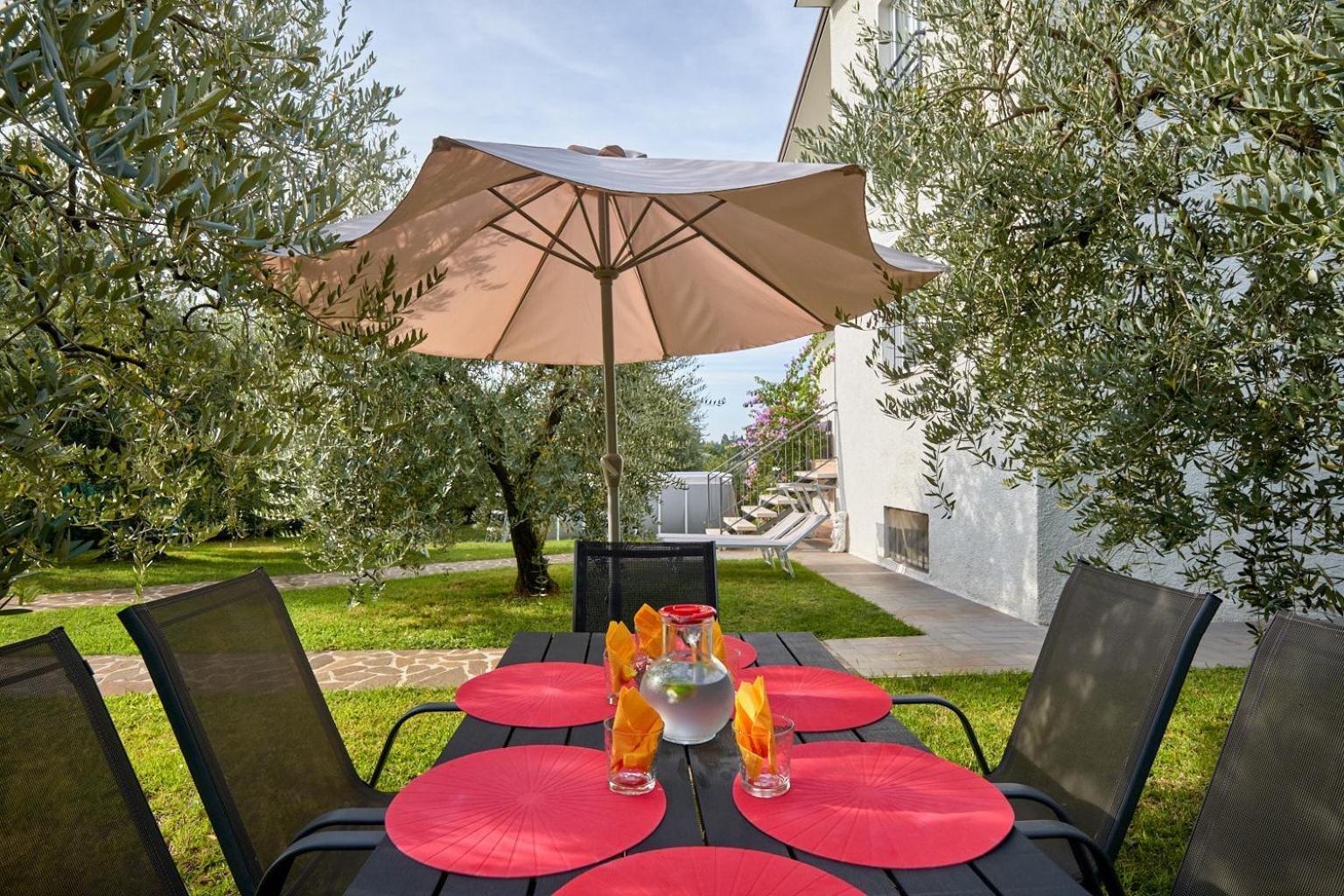 App. Mimosa Minerva Holiday Home Манерба-дель-Гарда Экстерьер фото